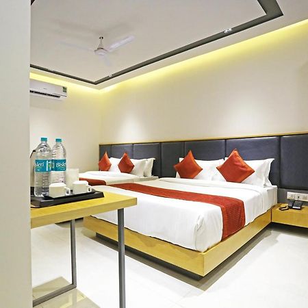Hotel Apple Villa - Near Delhi Airport With Free Airport Transsfer Нью-Дели Экстерьер фото