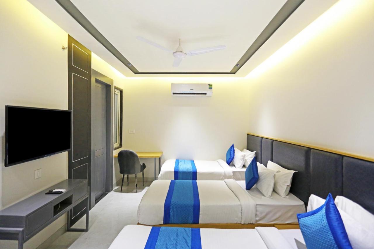 Hotel Apple Villa - Near Delhi Airport With Free Airport Transsfer Нью-Дели Экстерьер фото